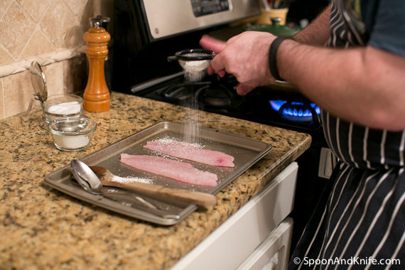 Coating the Vermilion Snapper with cornstarch