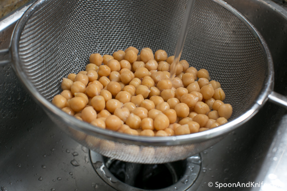 Rinse and drain the garbanzo beans